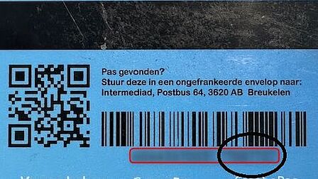 De achterkant van de Veenendaalpas, hier staat waar je je Veenendaalpasnummer kunt vinden.